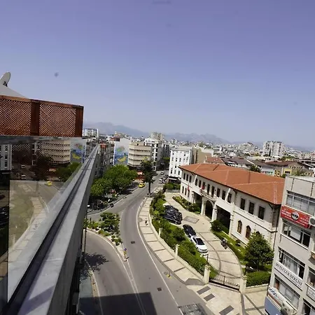 Hotel Royal Homes 505