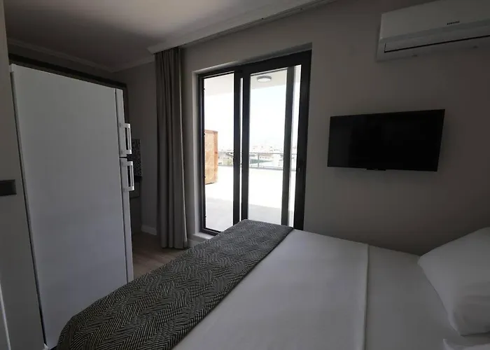 Royal Homes 505 *